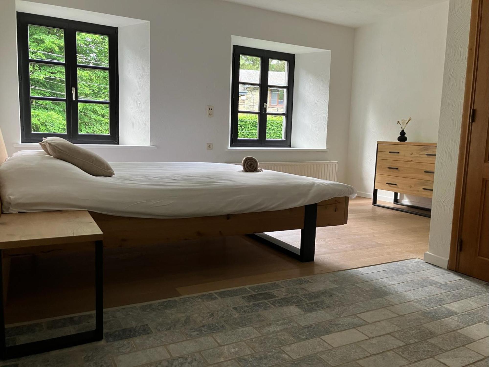 Cacele - La Croisette 5 Appartementen En 6 Tweepersoonskamers Vresse-sur-Semois Exteriör bild